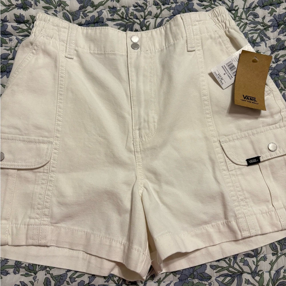 Vans Women's sidewalk cargo Shorts